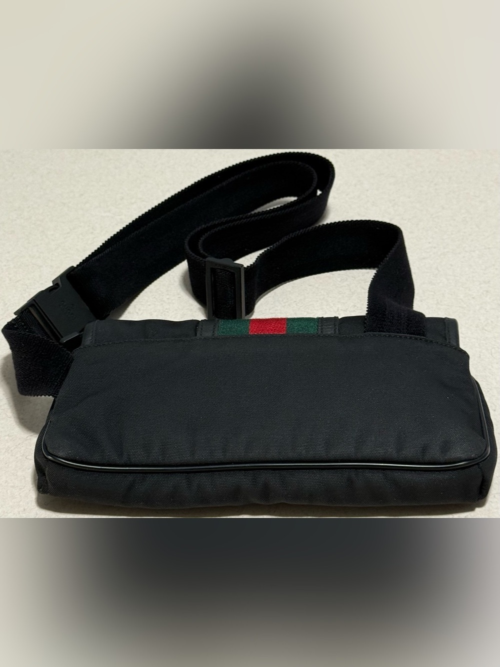 Gucci Sherry Line Body /Belt Bag - Picture 6 of 16